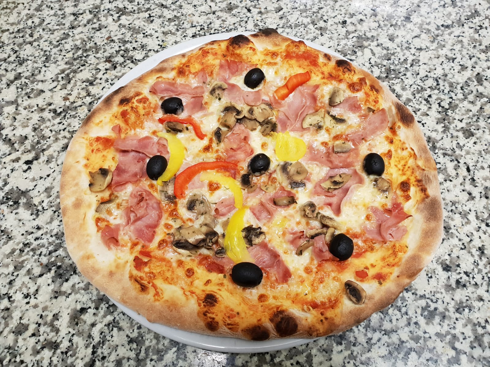 Pizza Quattro Stagioni